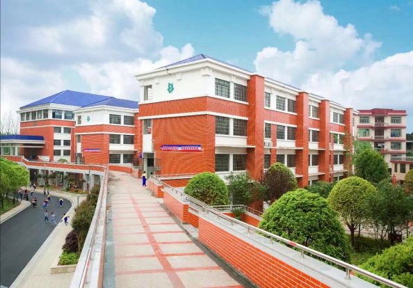 邵东市城区六完小