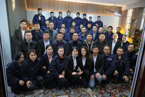 湖南力民电梯有限公司,邵阳电梯销售,邵阳电梯安装,湖南电梯维修,自动扶梯,自动人行梯